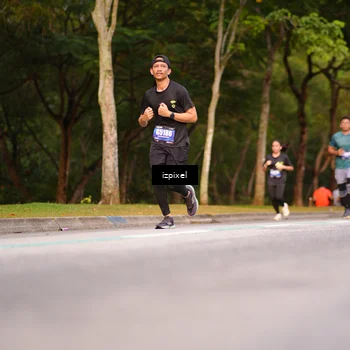 Runner Photo 5447713