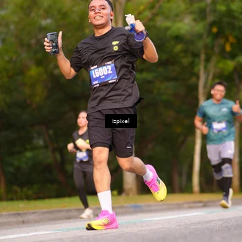 Runner Photo 5447766