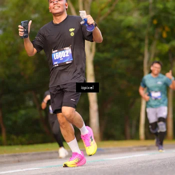 Runner Photo 5447773