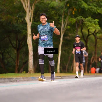 Runner Photo 5447792