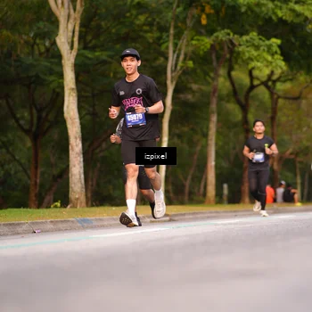 Runner Photo 5447797