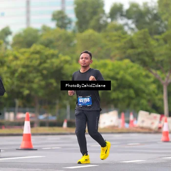 Runner Photo 5447848