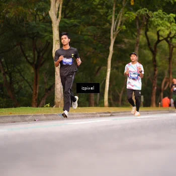 Runner Photo 5447857