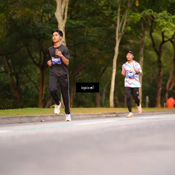 Runner Photo 5447858