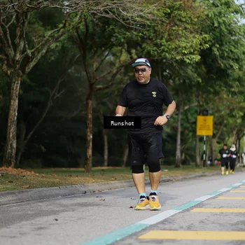 Runner Photo 5448000