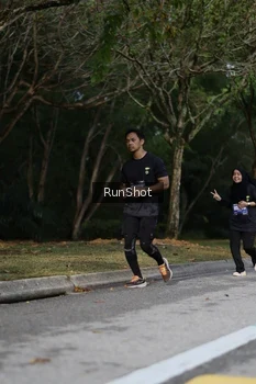 Runner Photo 5448092