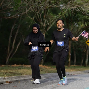Runner Photo 5448263