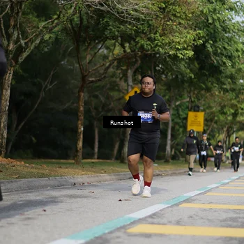 Runner Photo 5448378