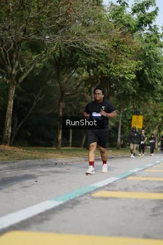 Runner Photo 5448393