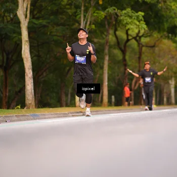 Runner Photo 5448700