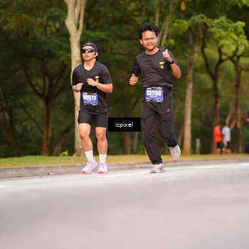 Runner Photo 5449079