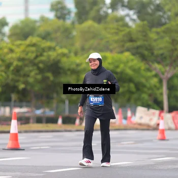Runner Photo 5449302