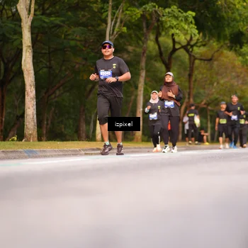 Runner Photo 5449319