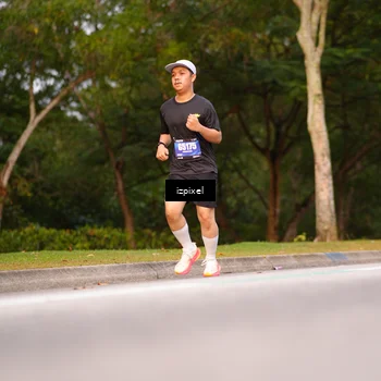 Runner Photo 5449794