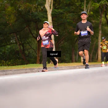Runner Photo 5449855