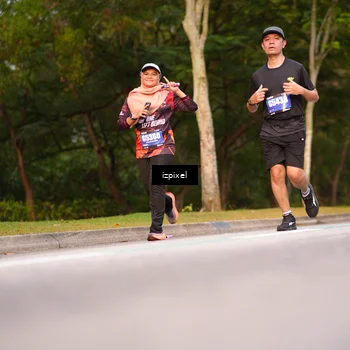 Runner Photo 5449873