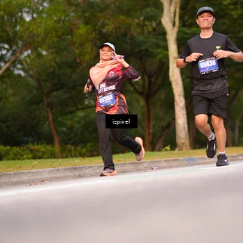 Runner Photo 5449879