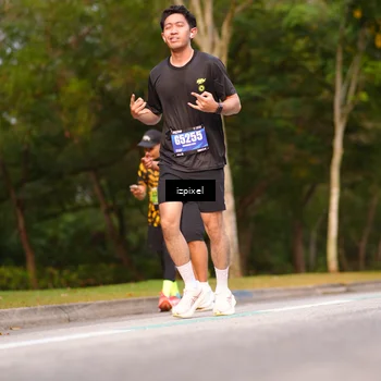 Runner Photo 5449967