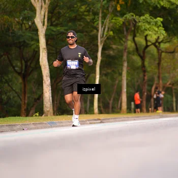 Runner Photo 5450003