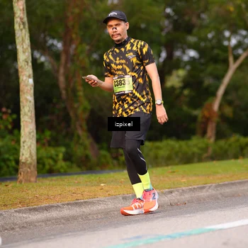 Runner Photo 5450006