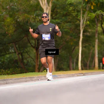 Runner Photo 5450011