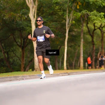 Runner Photo 5450012