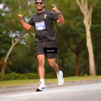 Runner Photo 5450035