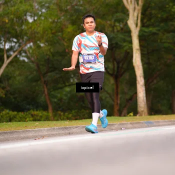 Runner Photo 5450248