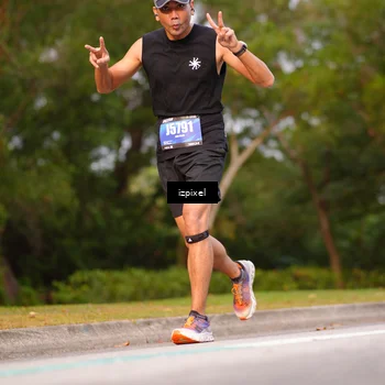 Runner Photo 5450291