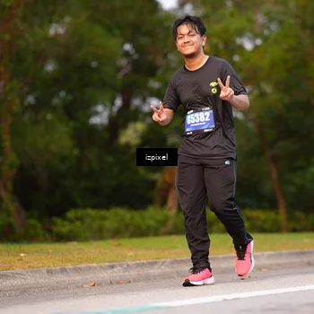 Runner Photo 5450304