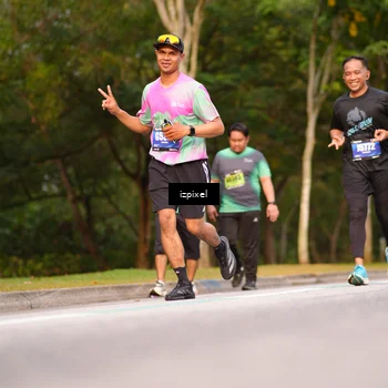 Runner Photo 5450365