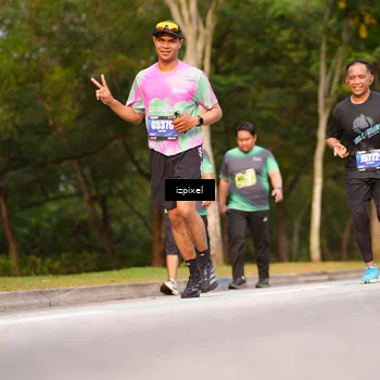Runner Photo 5450367