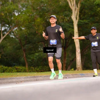 Runner Photo 5450500