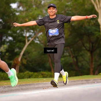 Runner Photo 5450524