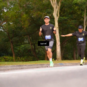 Runner Photo 5450601