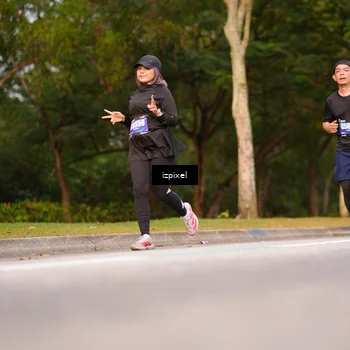 Runner Photo 5450793