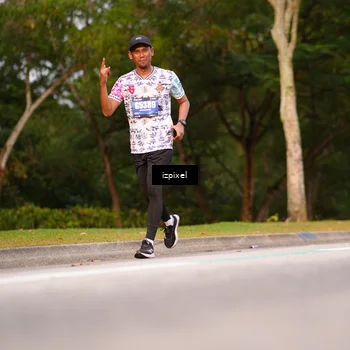 Runner Photo 5450883