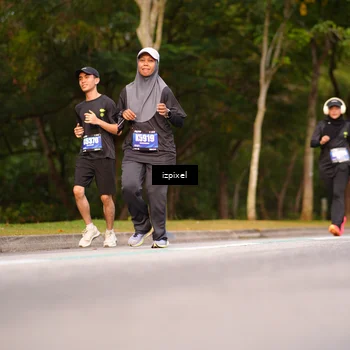 Runner Photo 5450943