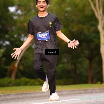Runner Photo 5451105