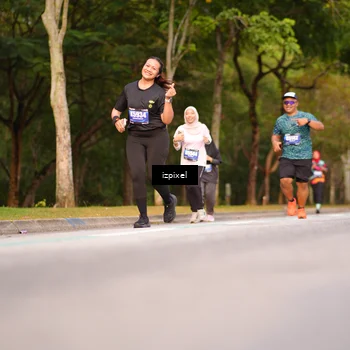 Runner Photo 5451298
