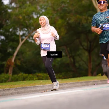 Runner Photo 5451348