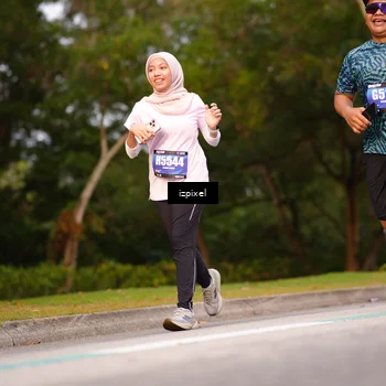 Runner Photo 5451358