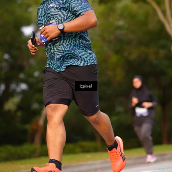 Runner Photo 5451360