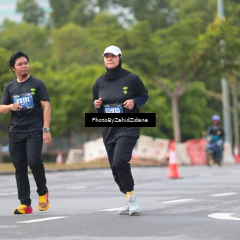 Runner Photo 5451399