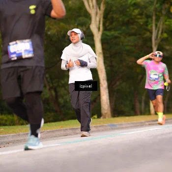Runner Photo 5451470
