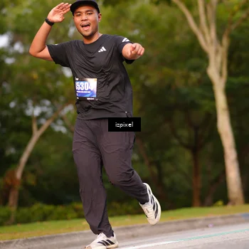 Runner Photo 5451565