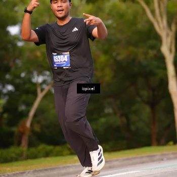Runner Photo 5451576