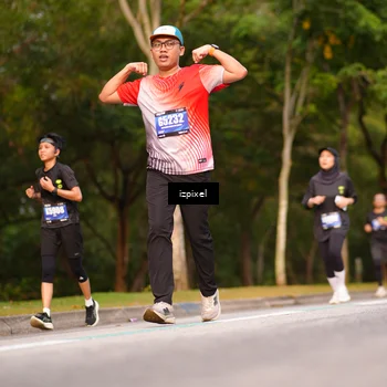 Runner Photo 5451596