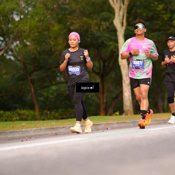 Runner Photo 5451696