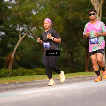 Runner Photo 5451705